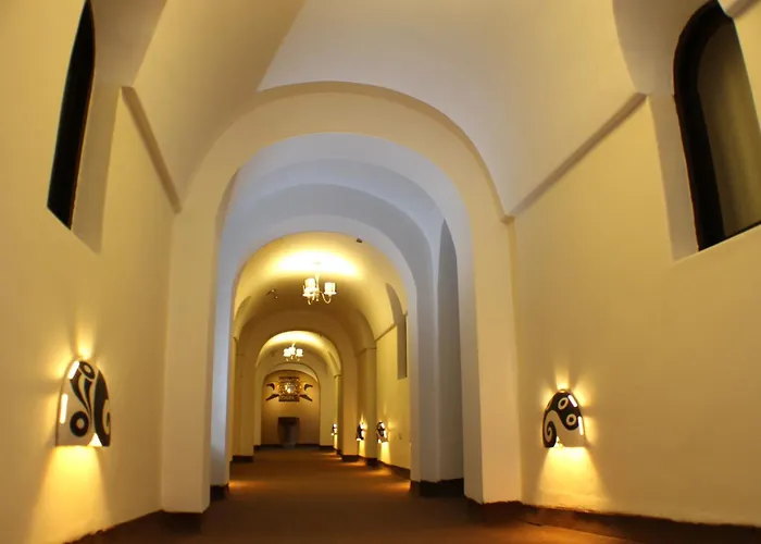 Hotel Tampu 3*