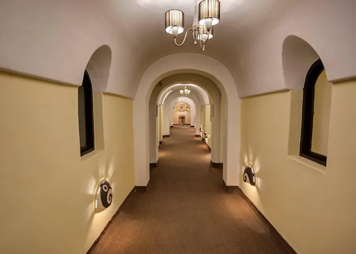 Hotel Tampu 3*